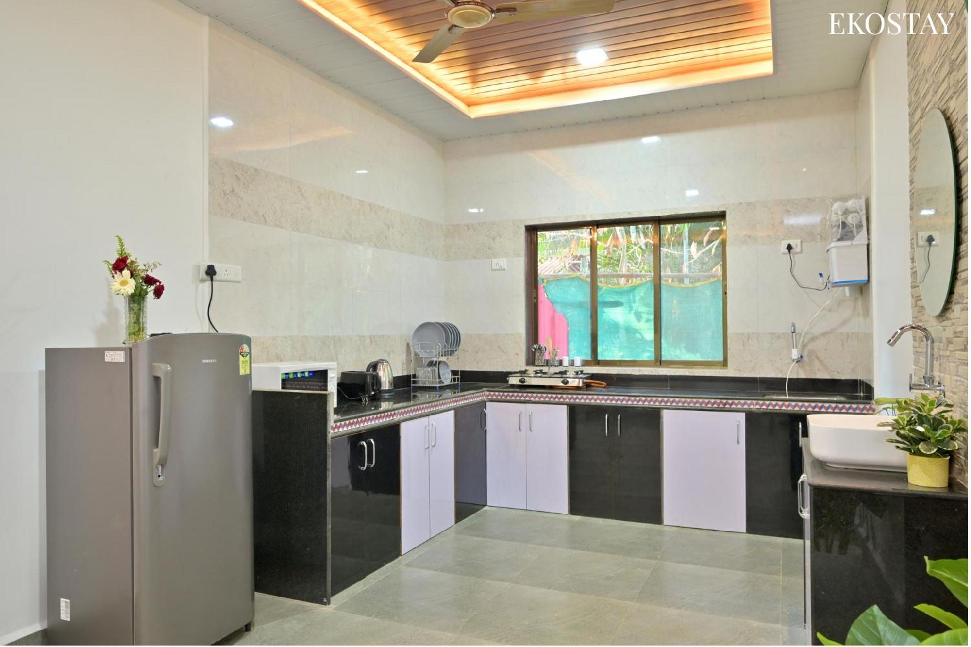 Ekostay - Blue Door Villa آليباغ المظهر الخارجي الصورة